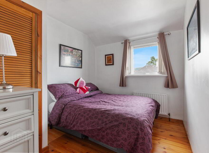 16 Lille Park, Upper Lisburn Road, Belfast, BT10 0LR