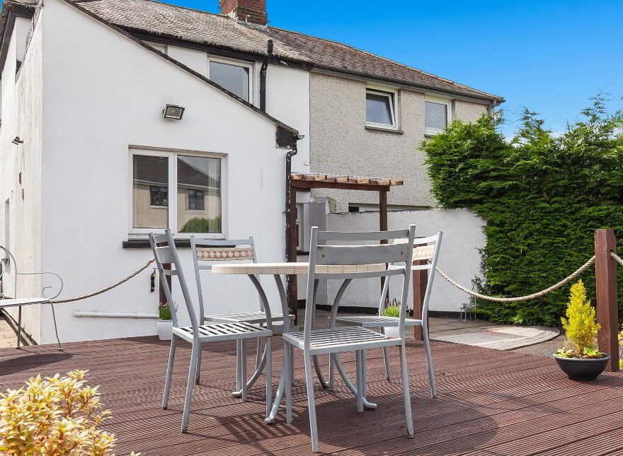 16 Lille Park, Upper Lisburn Road, Belfast, BT10 0LR