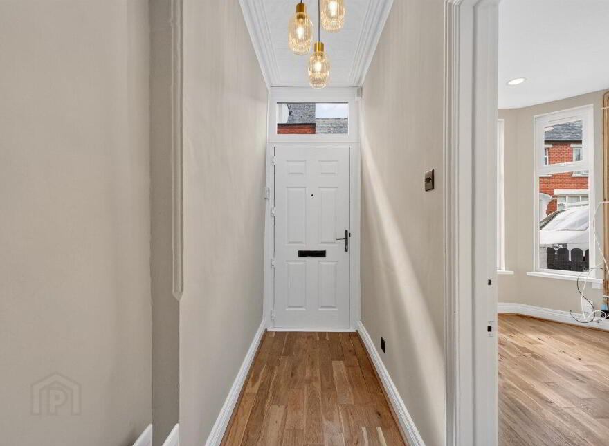 30 Lichfield Avenue, Belfast, BT5 5JQ