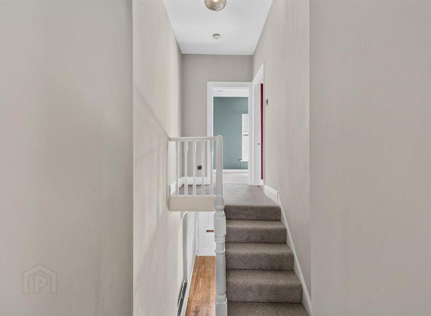 30 Lichfield Avenue, Belfast, BT5 5JQ
