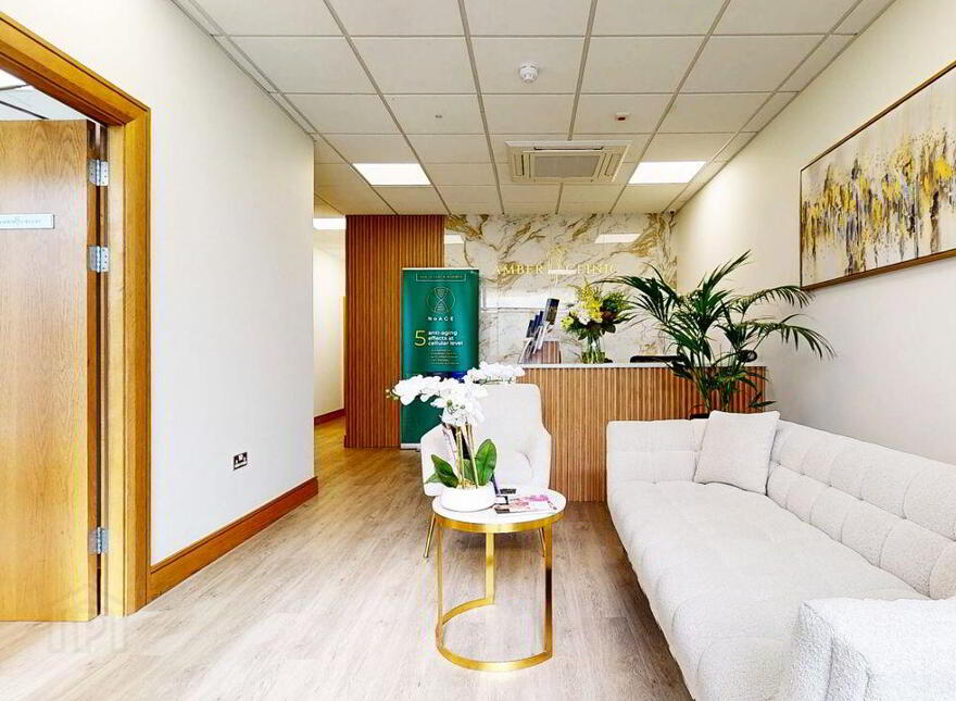 Unit 12, Burnell Square, Northern Cross