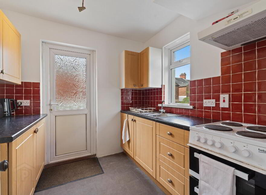 114 Ulsterville Avenue, Lisburn Road, Belfast, BT9 7AR