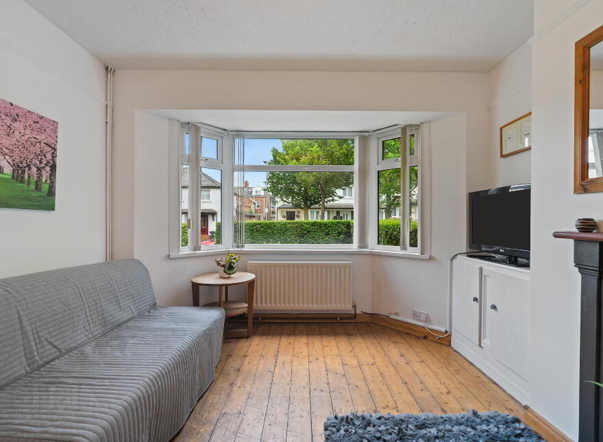 114 Ulsterville Avenue, Lisburn Road, Belfast, BT9 7AR