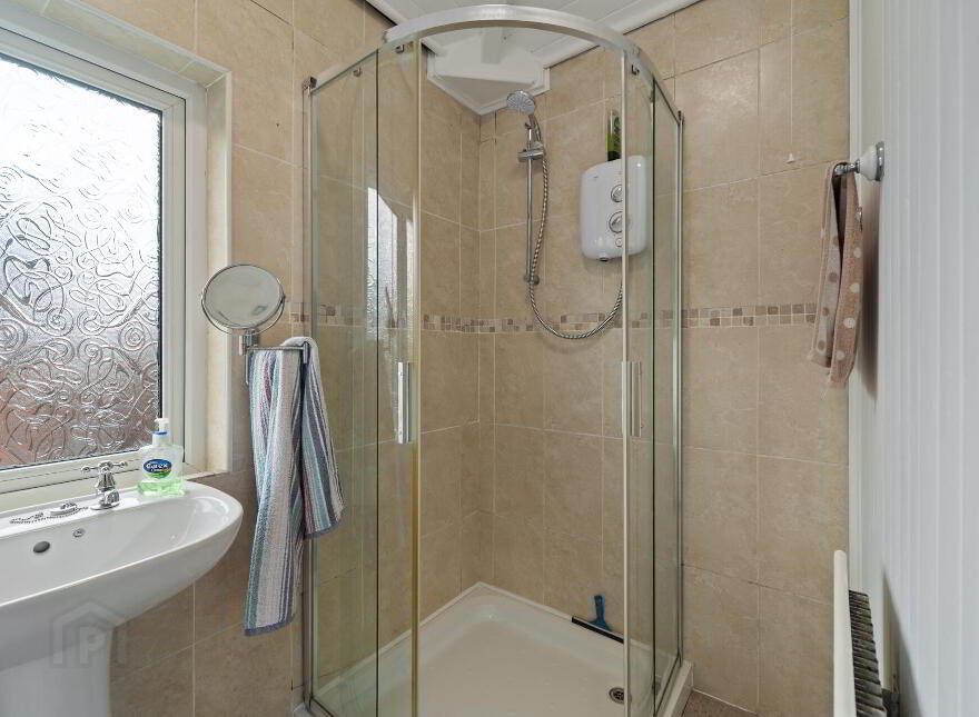 114 Ulsterville Avenue, Lisburn Road, Belfast, BT9 7AR