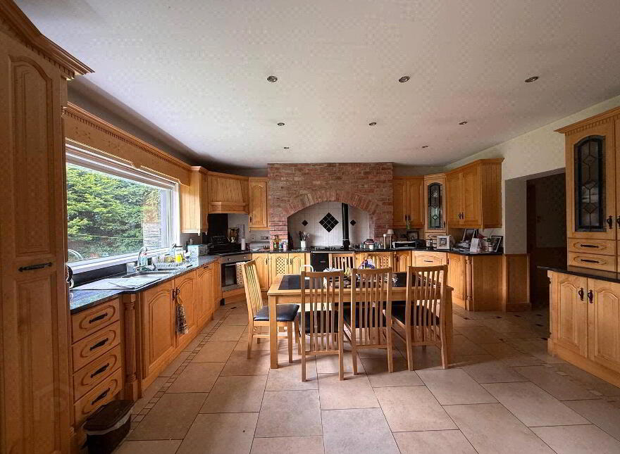 45 Foyle Avenue, Greysteel, Derry, BT47 3EB