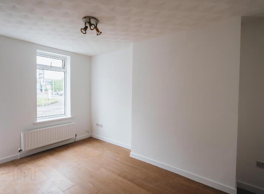 80 Long Commons, Coleraine, BT52 1LJ