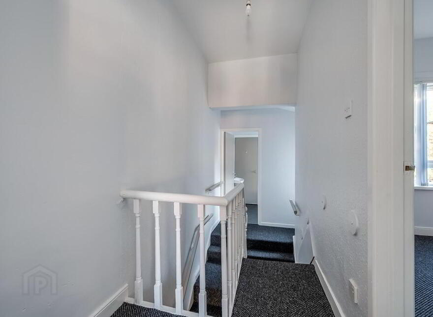 23 Lisburn Avenue, Belfast, BT9 7FX