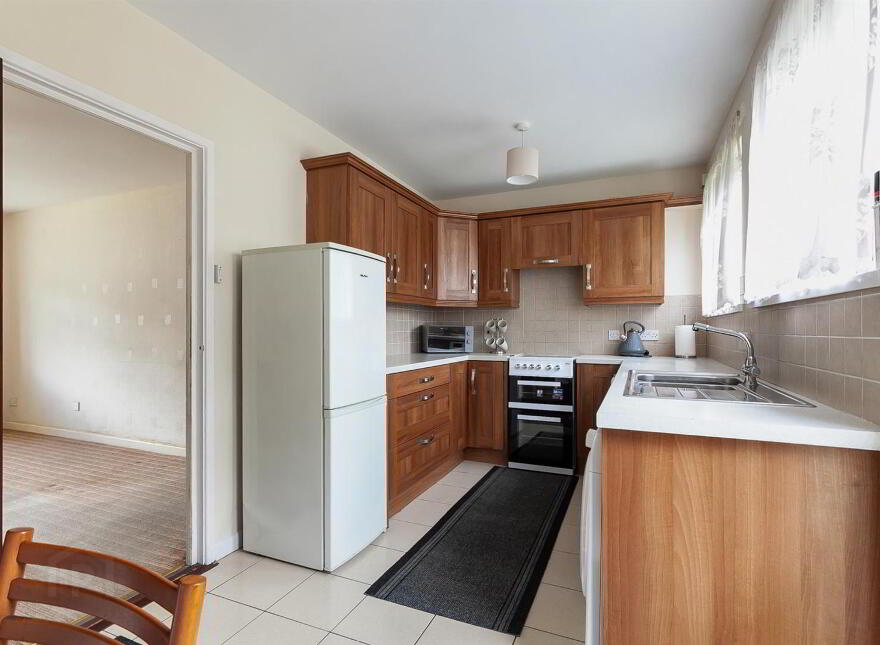 110 Ballycraigy Ring, Larne, BT40 2EX