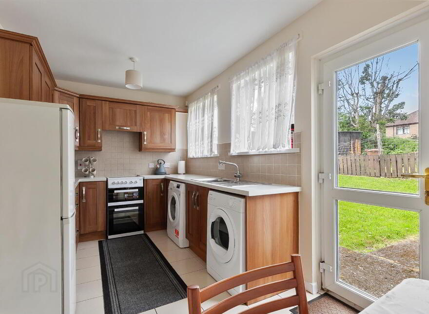 110 Ballycraigy Ring, Larne, BT40 2EX