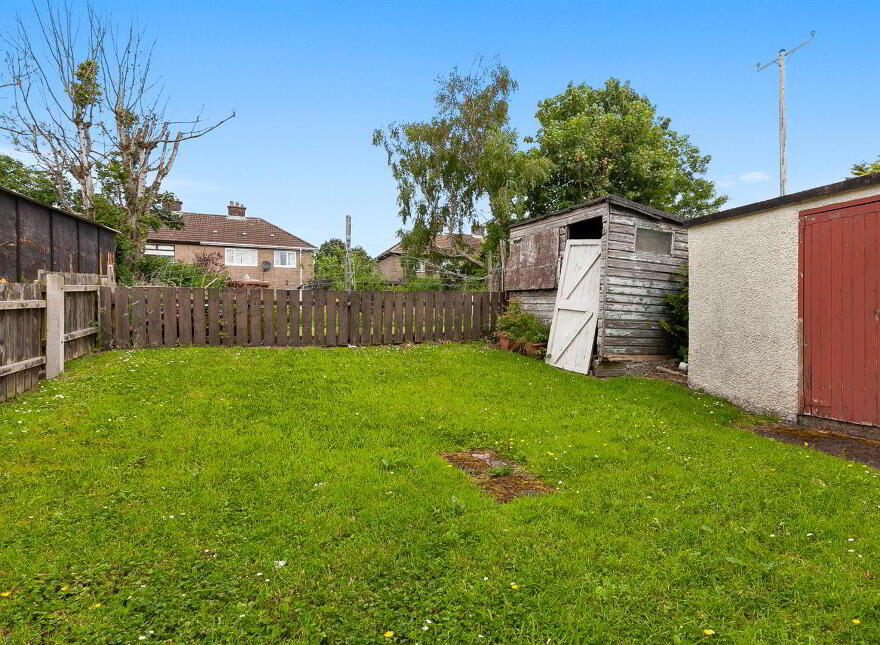 110 Ballycraigy Ring, Larne, BT40 2EX