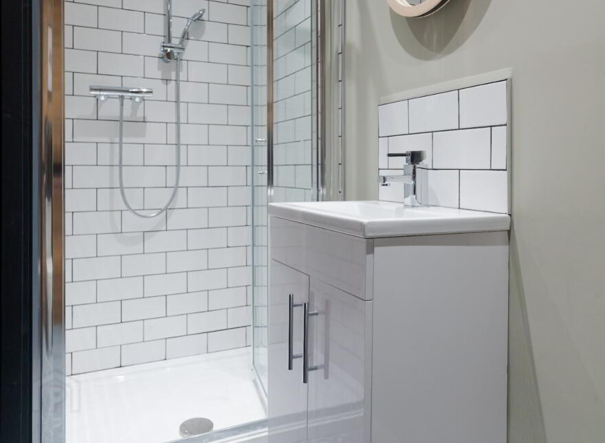 Room 3 Great Northern Street, Belfast, BT9 7FL