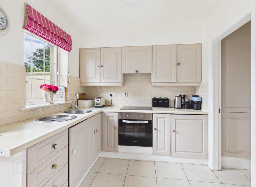 2 Springhill Mews, Old Waterford Road, Tramore, X91A3T6