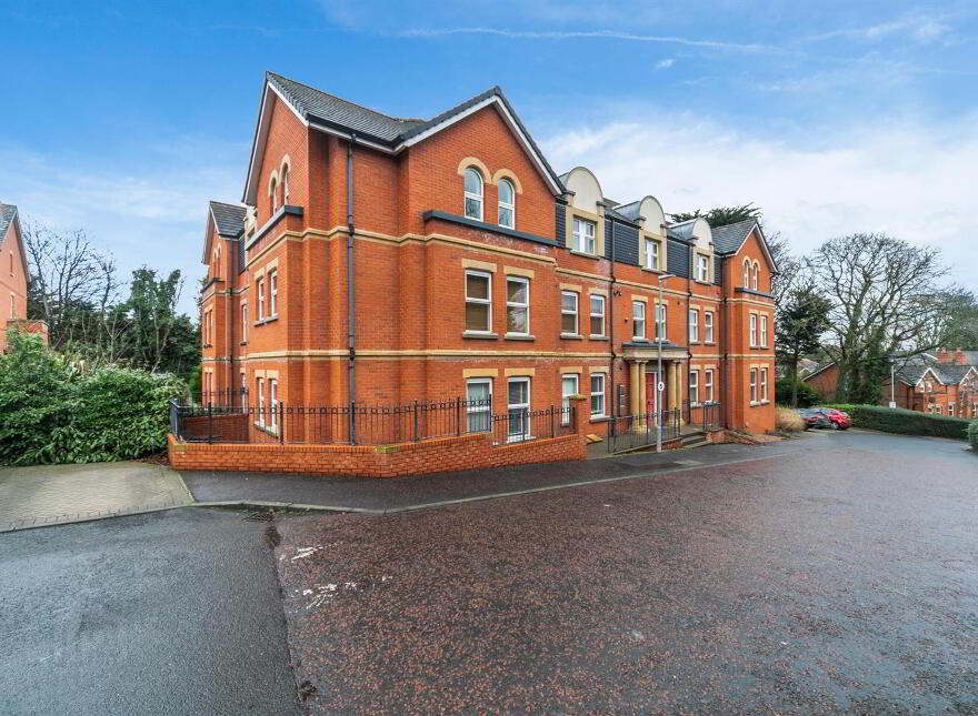 Apt 4, 50 Fortwilliam Demesne, Belfast, BT15 4FD