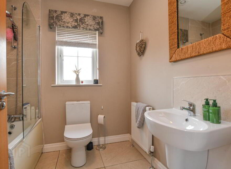 162 Broadway, Belfast, BT12 6HY