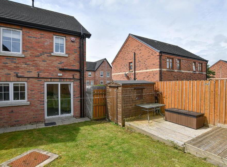 162 Broadway, Belfast, BT12 6HY