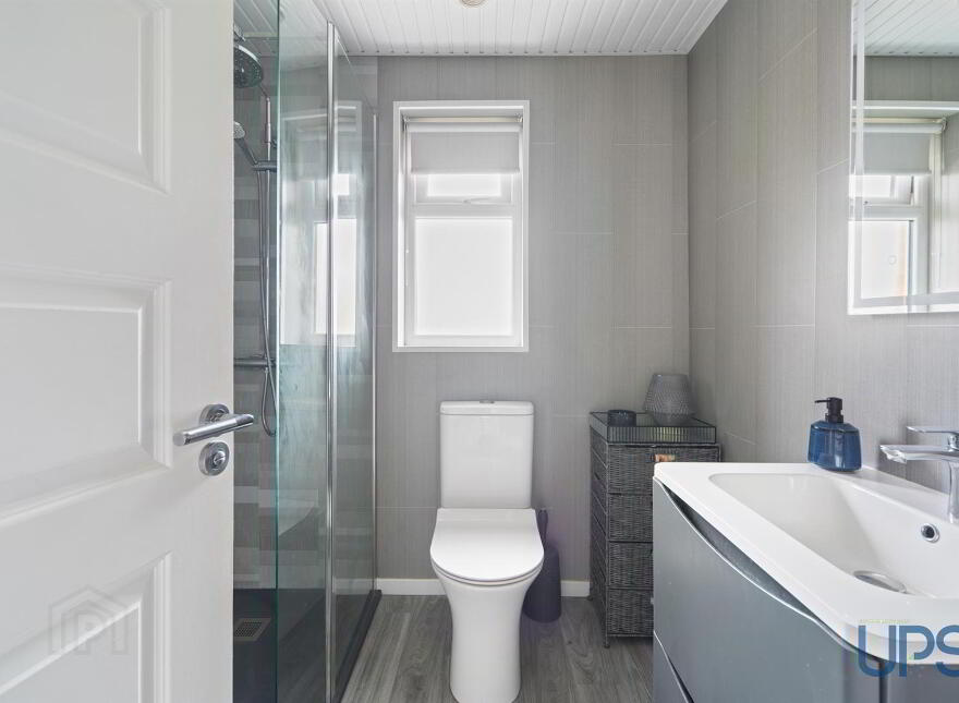 9 Greenane Drive, Blacks Road, Belfast, BT10 0NH
