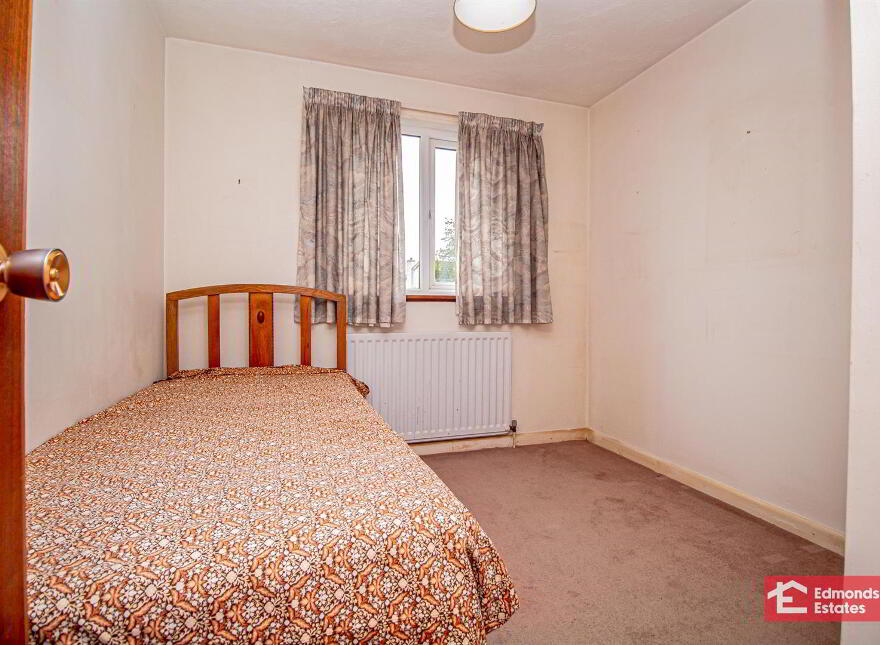 16 Galgorm Crescent, Ballymena, BT42 1BD