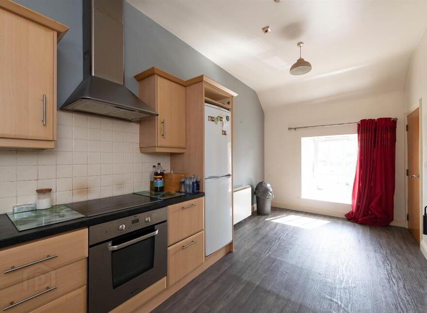31B High Street, Ballynahinch, BT24 8AB