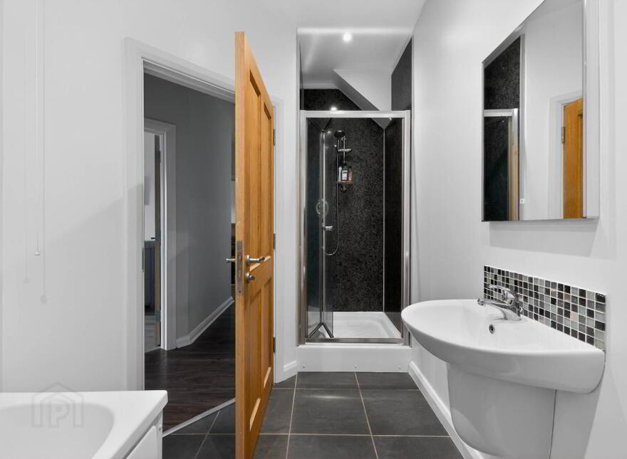 4 Anahilt Gate, Annahilt, Hillsborough, BT26 6GJ