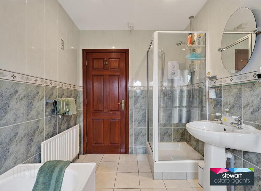 33a Lough Road, Ballinderry Upper, BT28 2LA