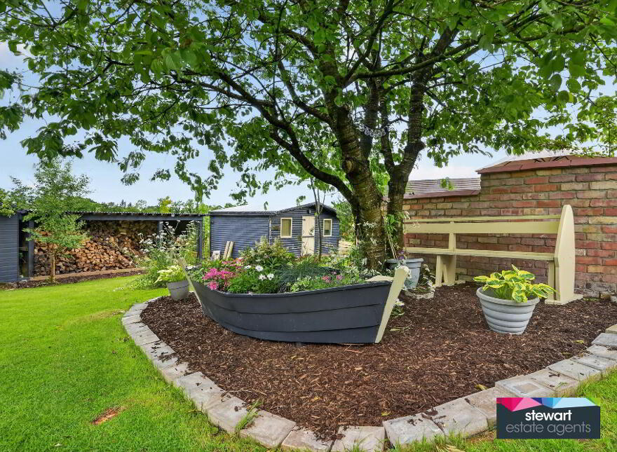 33a Lough Road, Ballinderry Upper, BT28 2LA