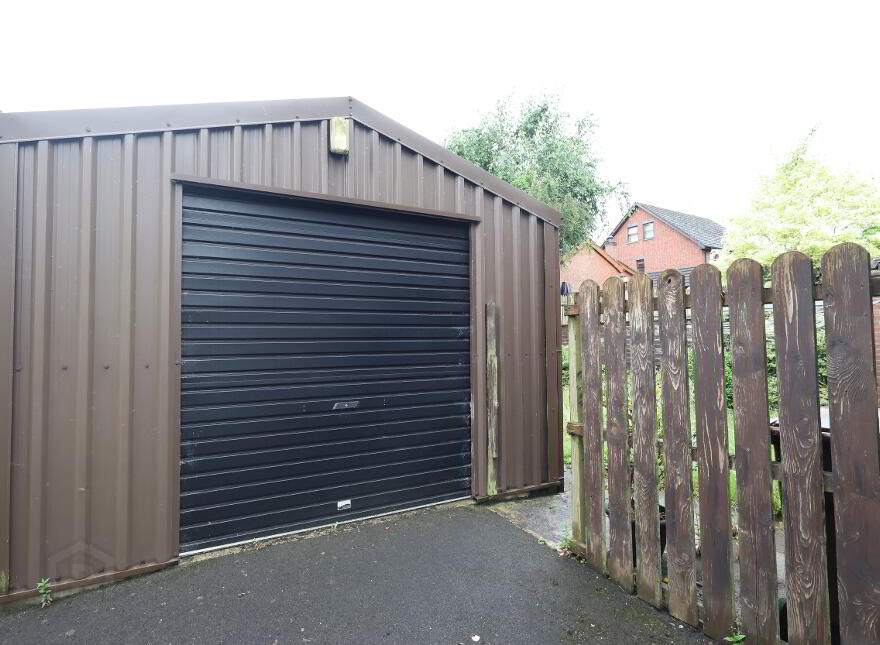 9 Ashcroft Park, Lisburn, BT28 1JT