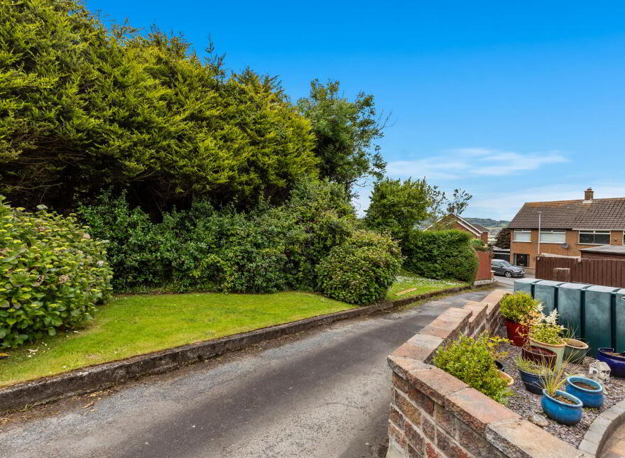 33 Bowtown Road, Newtownards, BT23 8SH