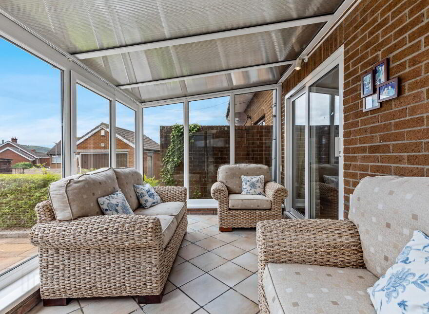 33 Bowtown Road, Newtownards, BT23 8SH