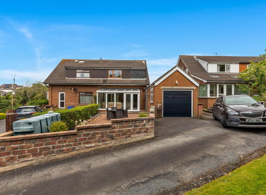 33 Bowtown Road, Newtownards, BT23 8SH