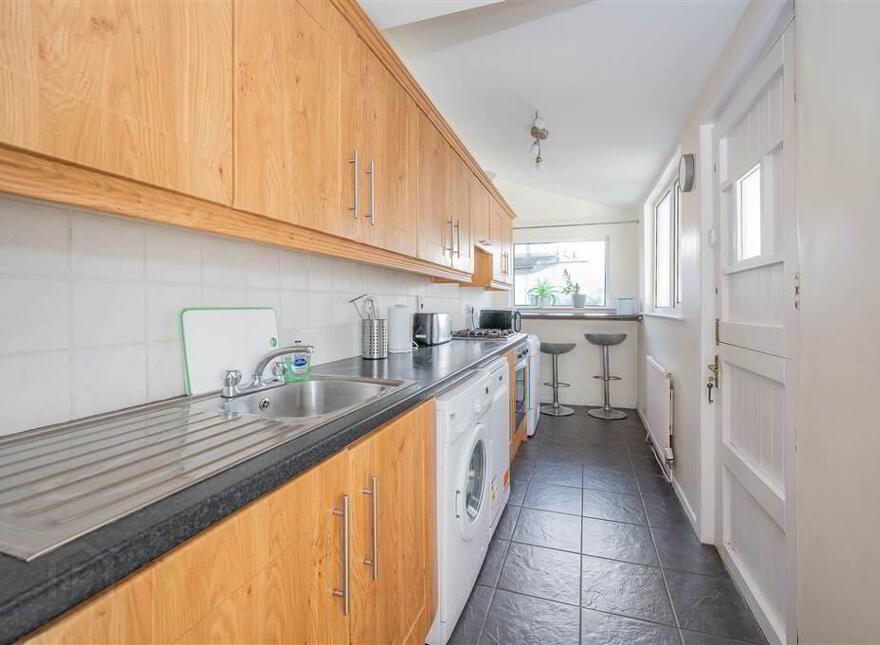 25 Enid Drive, Belfast, BT5 6EN
