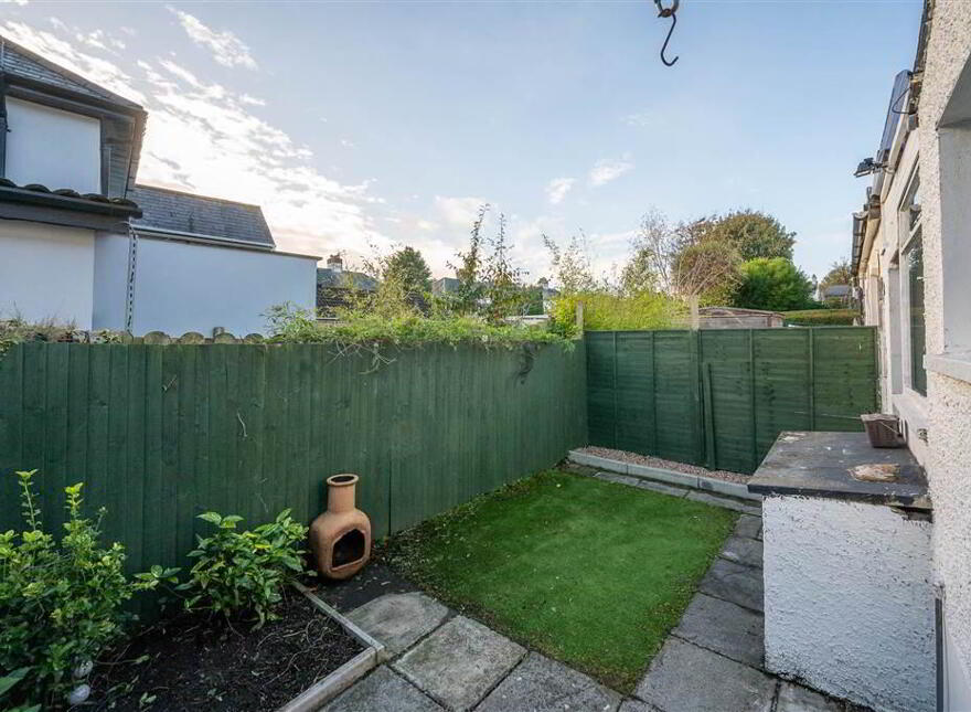 25 Enid Drive, Belfast, BT5 6EN