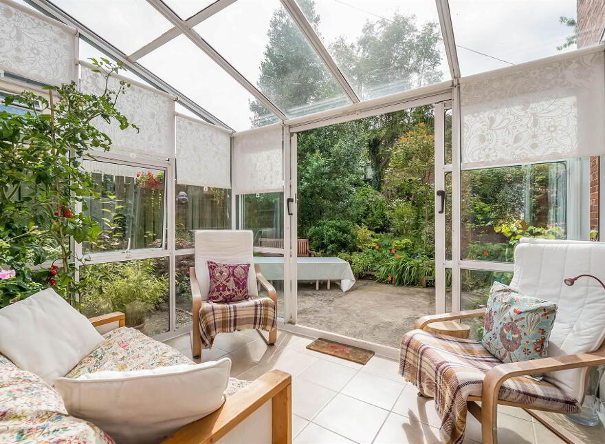 7 Rosetta Park, Belfast, BT6 0DJ
