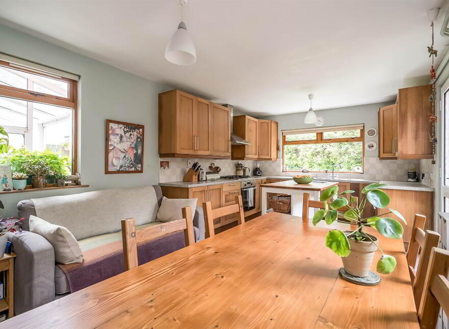 7 Rosetta Park, Belfast, BT6 0DJ