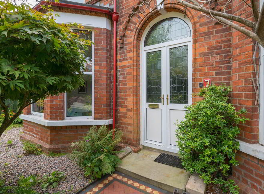 7 Rosetta Park, Belfast, BT6 0DJ