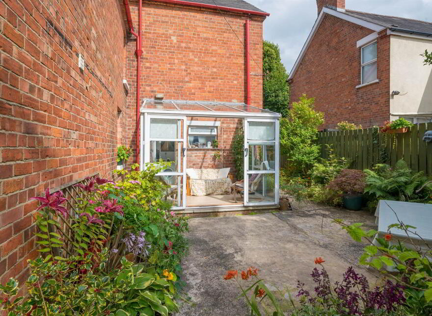 7 Rosetta Park, Belfast, BT6 0DJ
