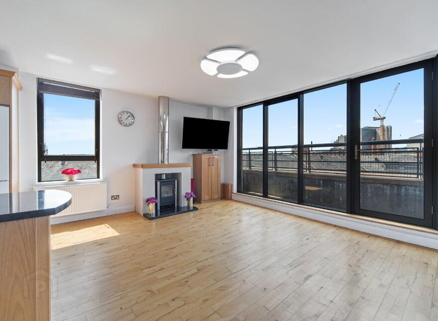 E2 Central Park, 33 Alfred Street, Belfast, BT2 8ED