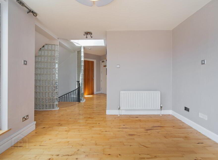 E2 Central Park, 33 Alfred Street, Belfast, BT2 8ED