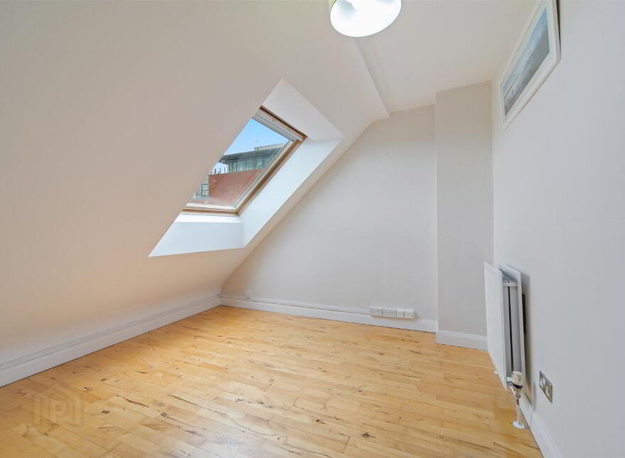 E2 Central Park, 33 Alfred Street, Belfast, BT2 8ED