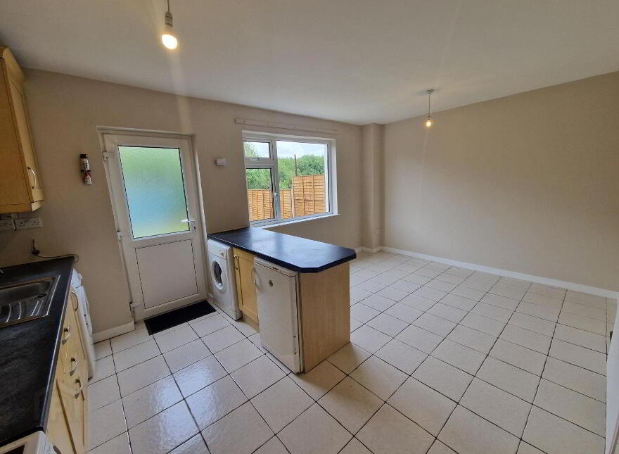 21 White Oaks, Wilton, T12KC6H