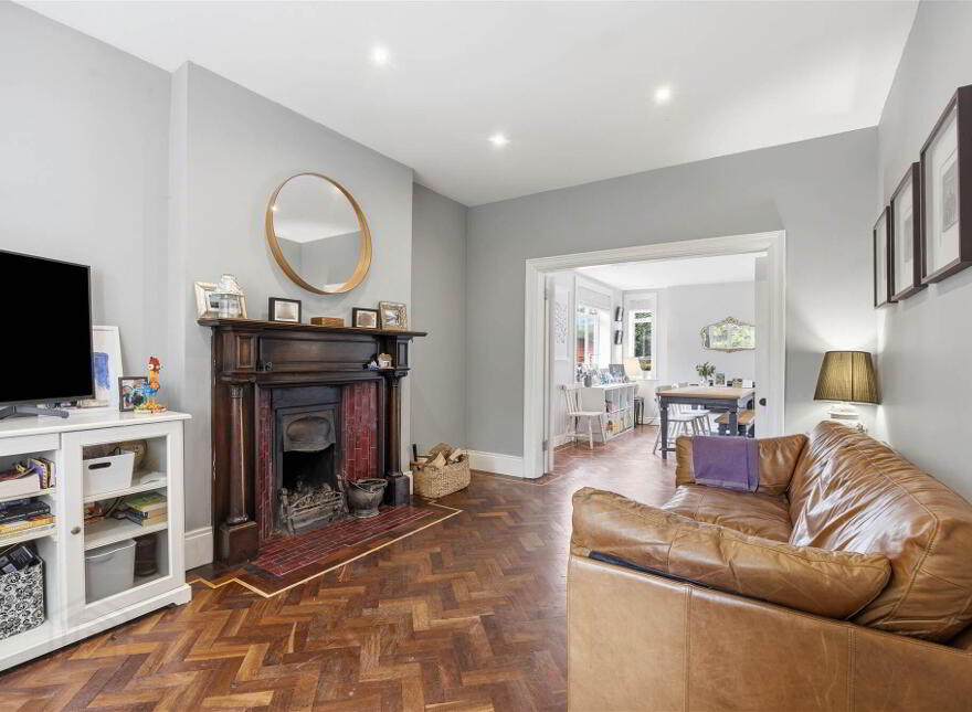 "Hillcrest", 19 Ormiston Park, Ballyhackamore, Belfast, BT4 3JT