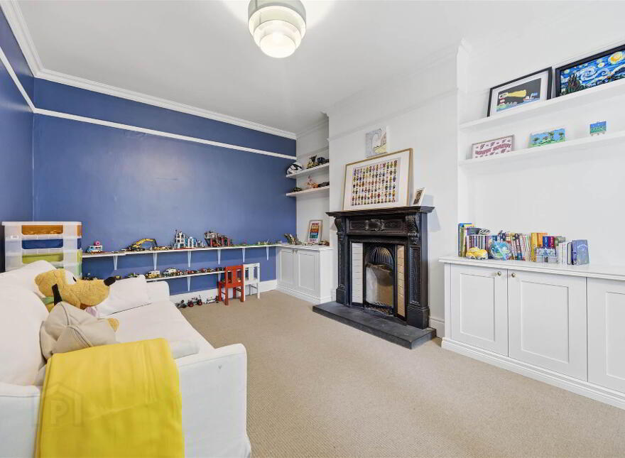 "Hillcrest", 19 Ormiston Park, Ballyhackamore, Belfast, BT4 3JT