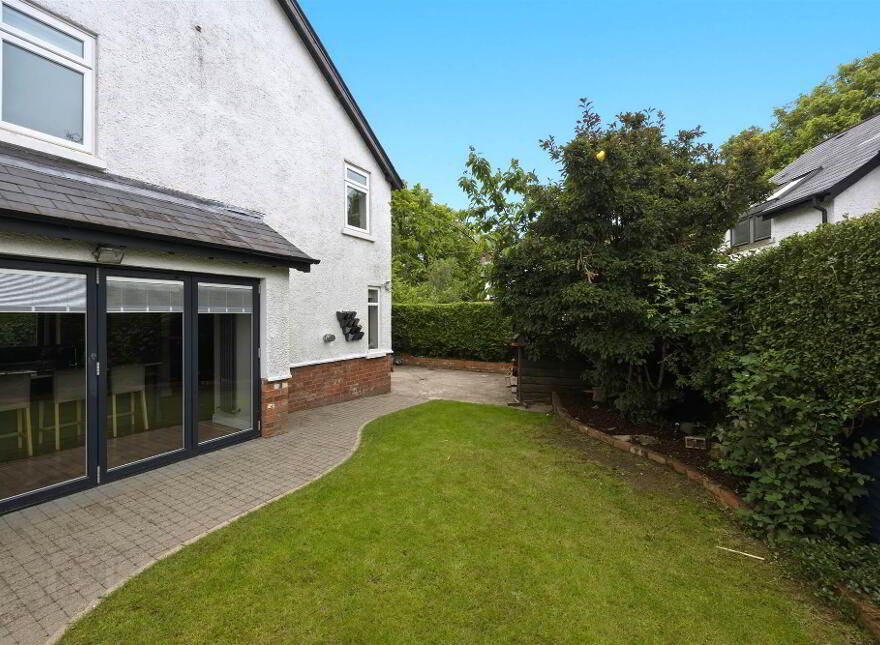 "Hillcrest", 19 Ormiston Park, Ballyhackamore, Belfast, BT4 3JT