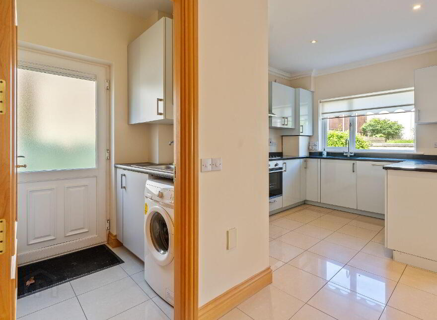 8 Rosebank, Kilmoney, Carrigaline, P43TF96