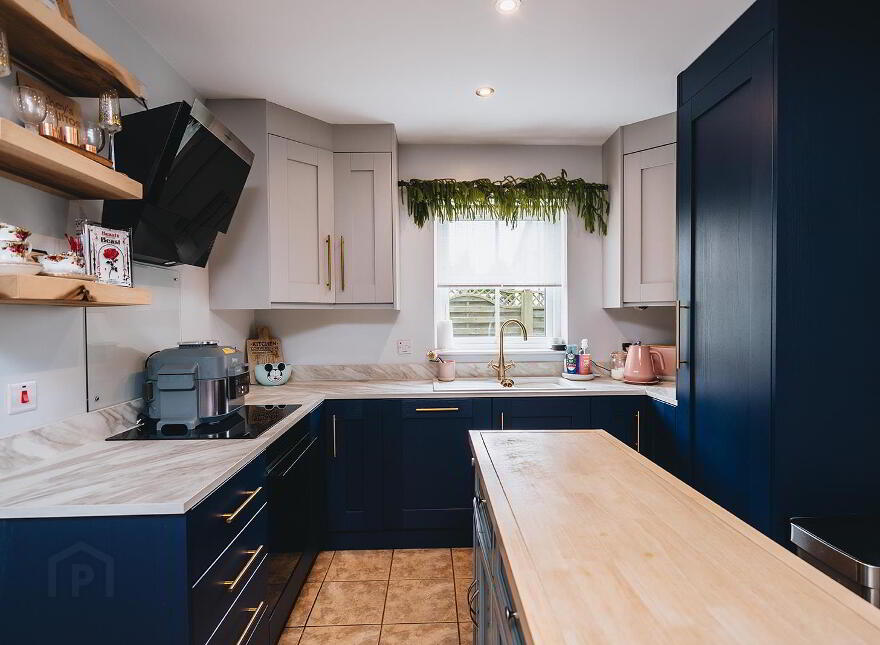 15 Knockbracken Way, Coleraine, BT52 1XL
