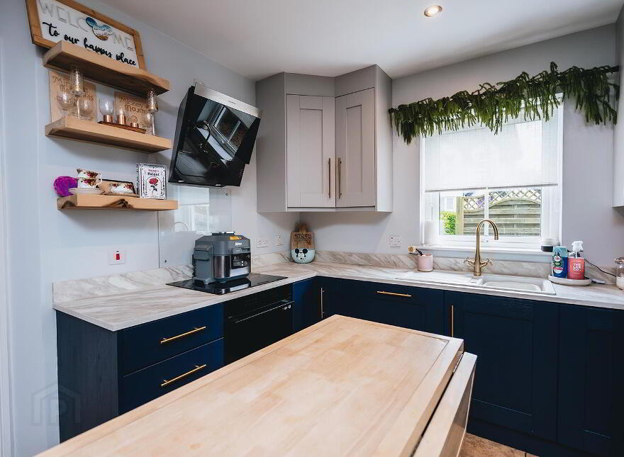 15 Knockbracken Way, Coleraine, BT52 1XL