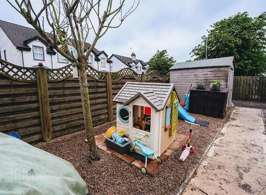 15 Knockbracken Way, Coleraine, BT52 1XL