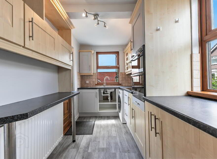 1 Hillview Park, Newtownabbey, BT36 5HW