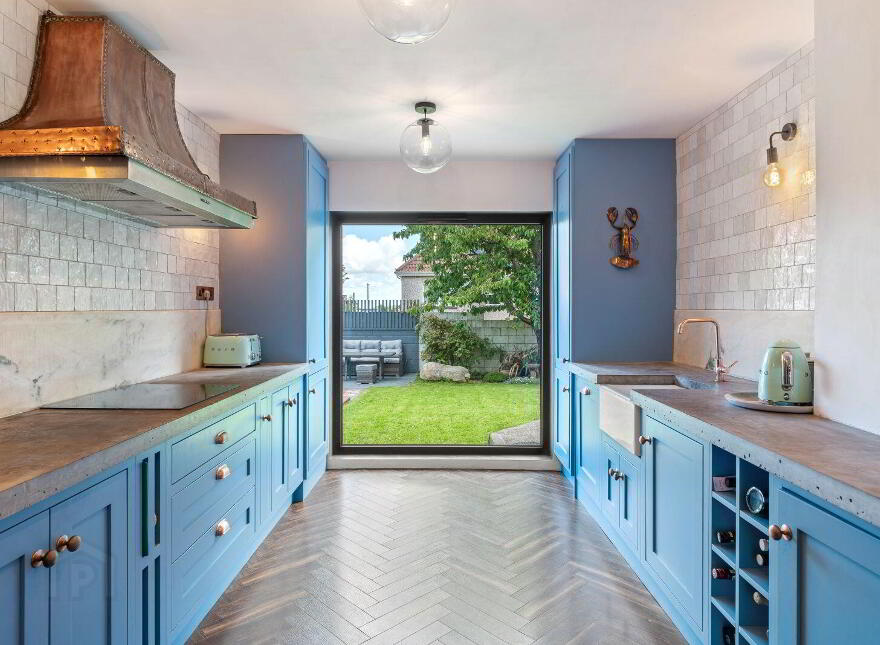 144 West Avenue, Park Gate, Frankfield, T12F1PW