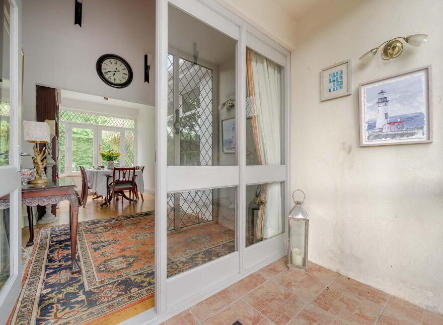 Elm Lodge, 8 Ardmore Terrace, Holywood, BT18 9BH