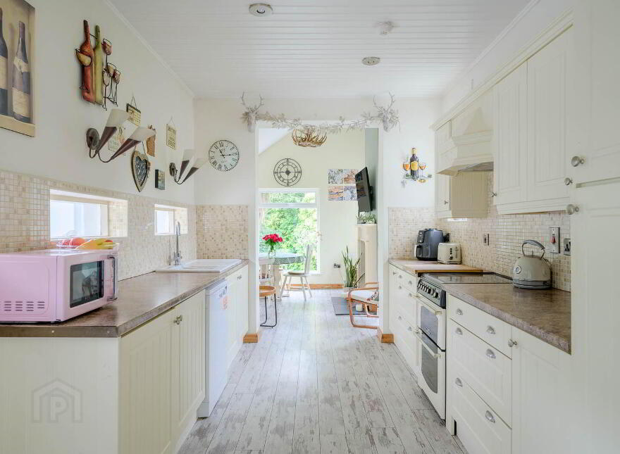 Elm Lodge, 8 Ardmore Terrace, Holywood, BT18 9BH
